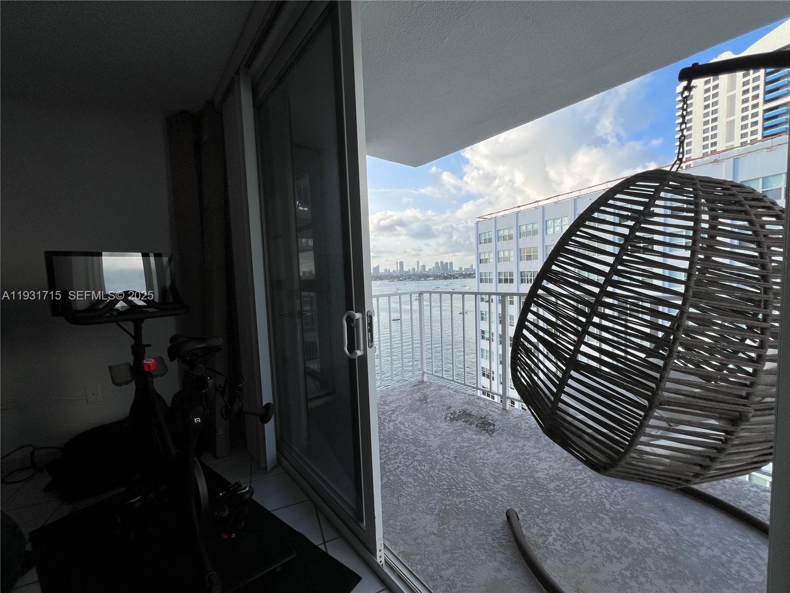 BAYVIEW TERR CONDO · #1205 in Miami Beach - Photo 13