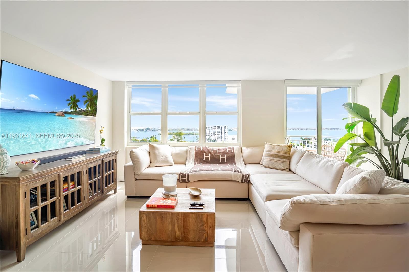 BAYVIEW TOWERS CONDO SOUT · #C1502 in North Miami - Photo 7
