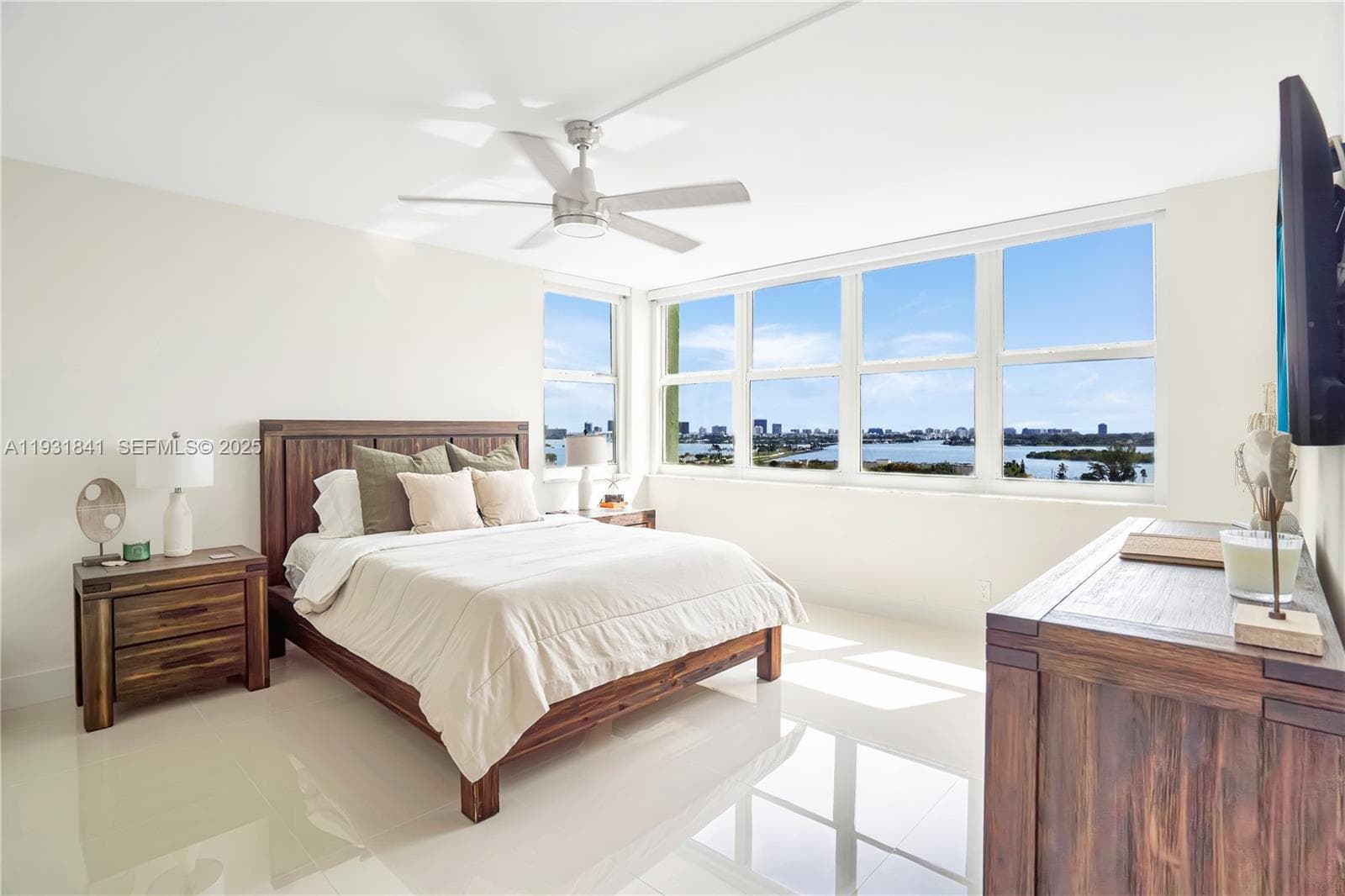 BAYVIEW TOWERS CONDO SOUT · #C1502 in North Miami - Photo 15