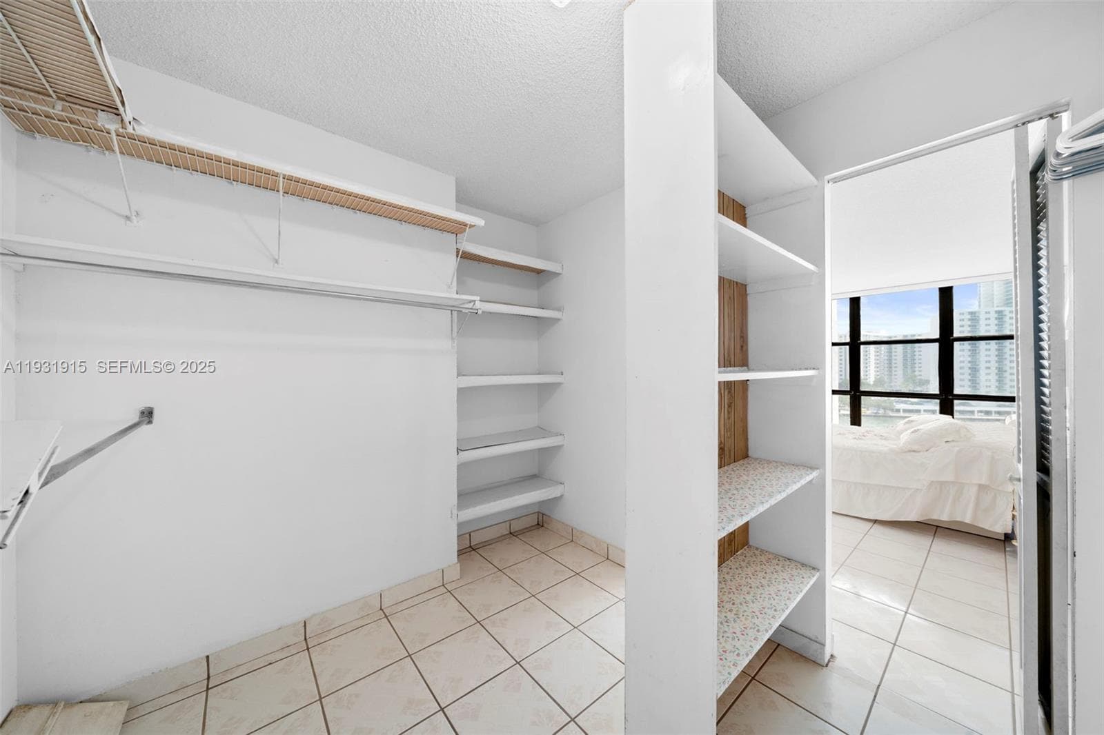 OCEANVIEW PARK CONDO · #828 in Hallandale Beach - Photo 23