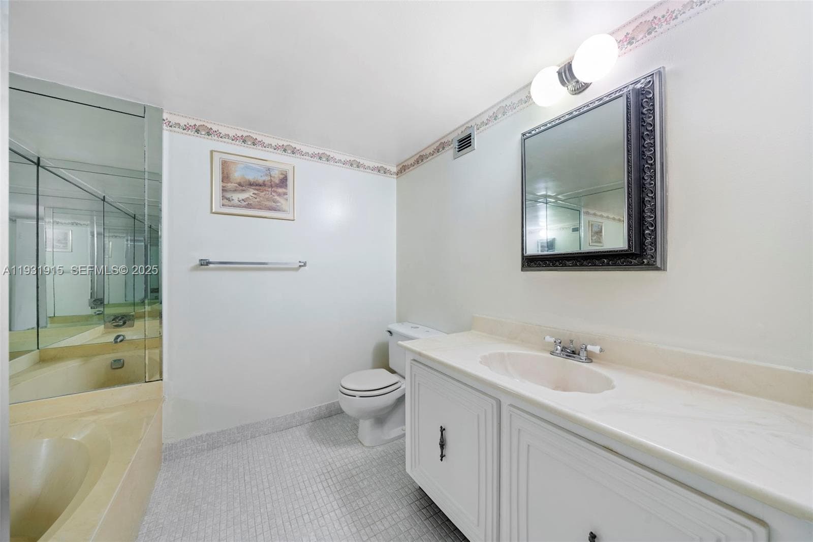 OCEANVIEW PARK CONDO · #828 in Hallandale Beach - Photo 16