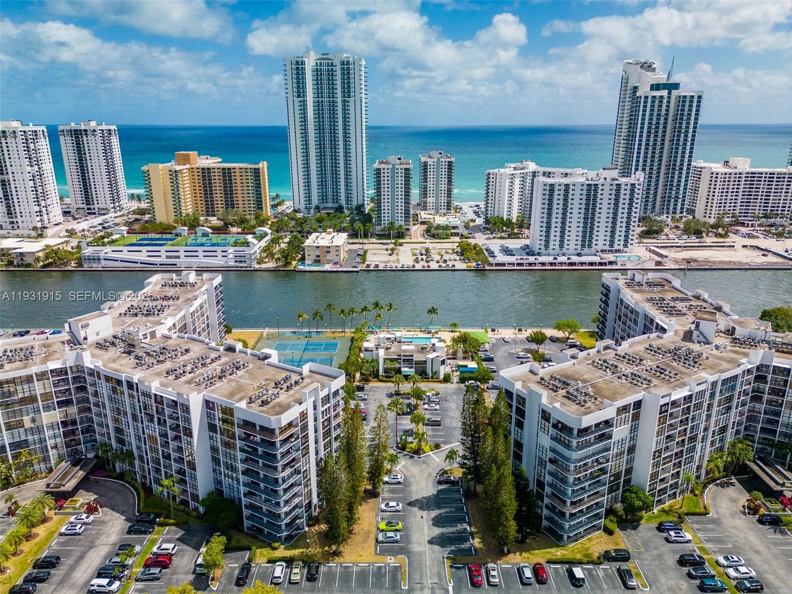 OCEANVIEW PARK CONDO · #828 in Hallandale Beach - Photo 26