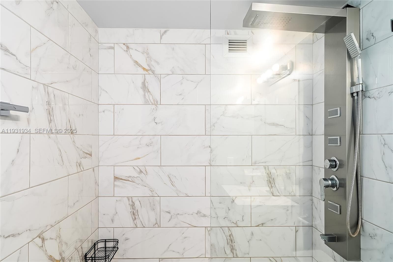 TOWERS OF OCEANVIEW EAST · #305 in Hallandale Beach - Photo 17