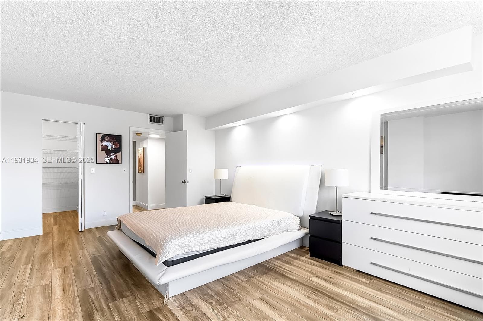 TOWERS OF OCEANVIEW EAST · #305 in Hallandale Beach - Photo 12