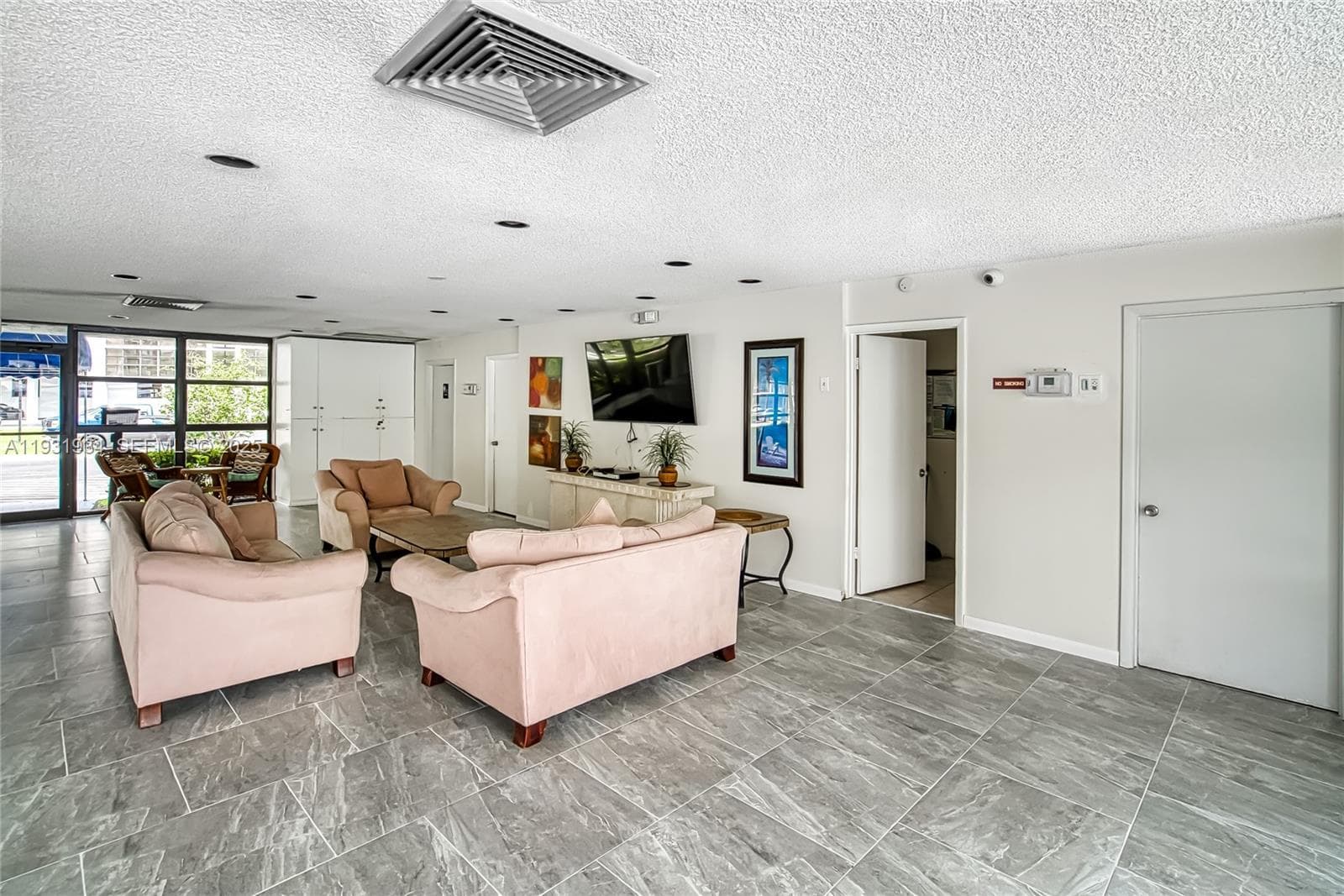 TOWERS OF OCEANVIEW EAST · #305 in Hallandale Beach - Photo 36