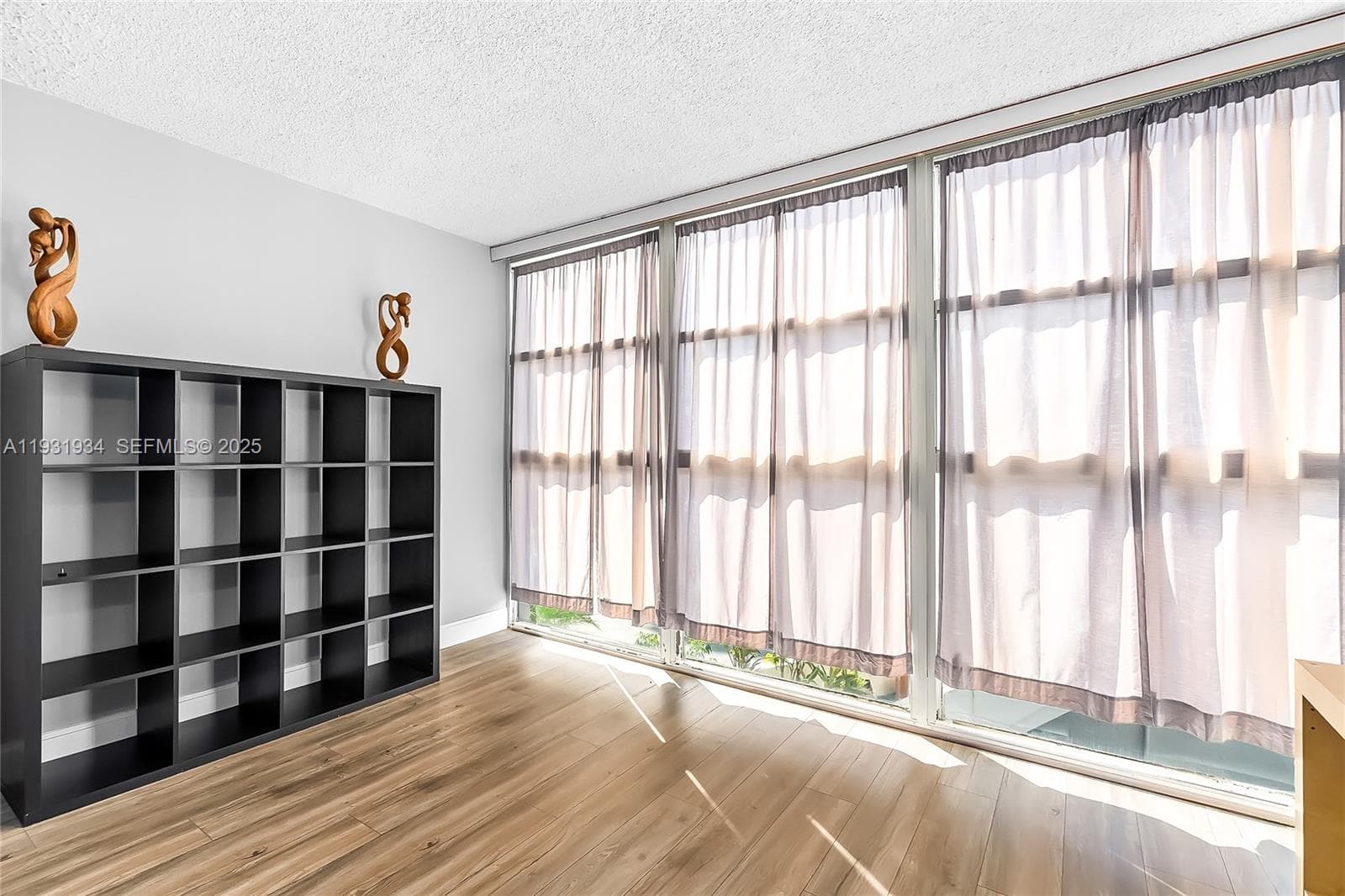 TOWERS OF OCEANVIEW EAST · #305 in Hallandale Beach - Photo 9