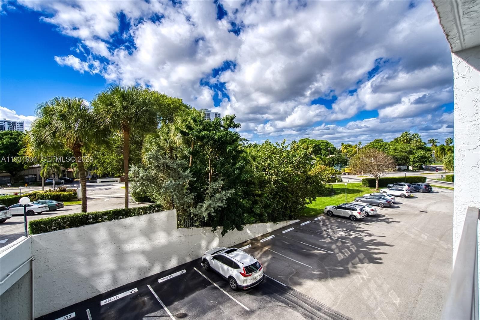 TOWERS OF OCEANVIEW EAST · #305 in Hallandale Beach - Photo 24