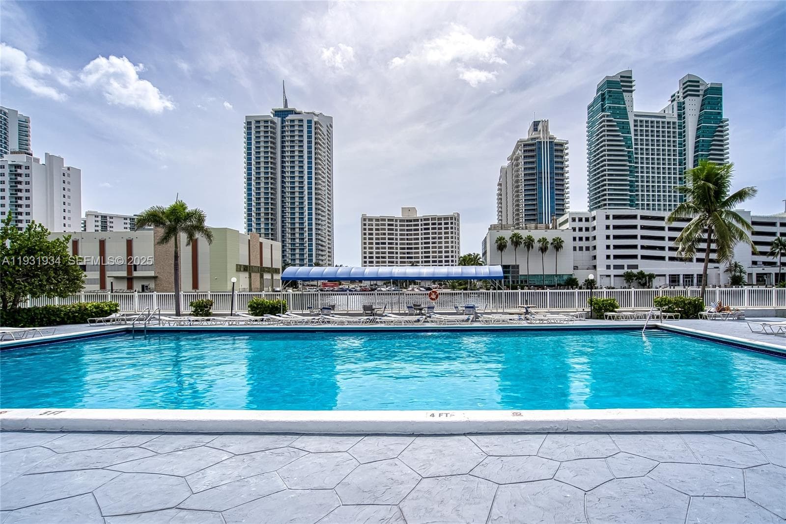TOWERS OF OCEANVIEW EAST · #305 in Hallandale Beach - Photo 29