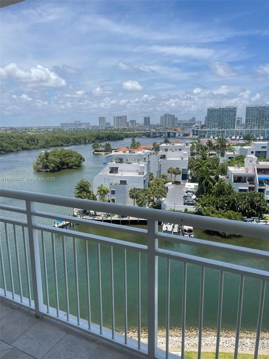 COASTAL TOWERS CONDO · #1131 in Sunny Isles Beach - Photo 9