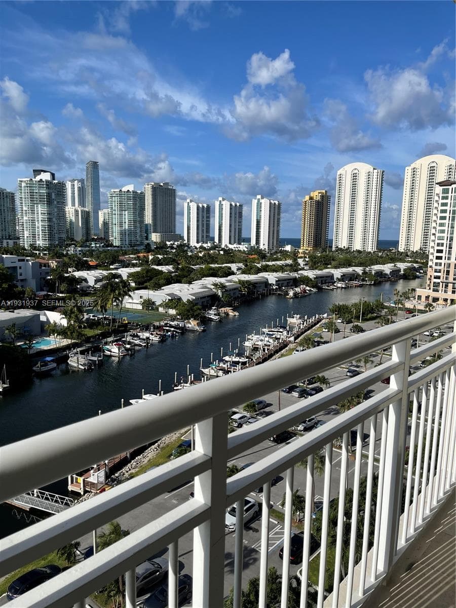 COASTAL TOWERS CONDO · #1131 in Sunny Isles Beach - Photo 10