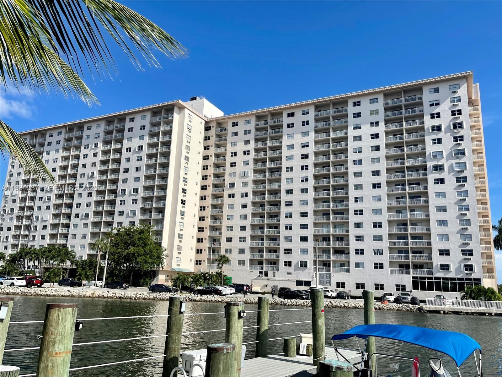 COASTAL TOWERS CONDO · #1131 in Sunny Isles Beach - Photo 21