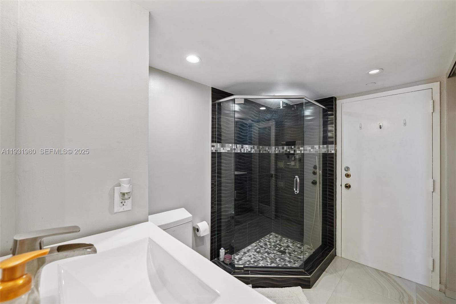 Pompano Beach Club South · #PH11 in Pompano Beach - Photo 16