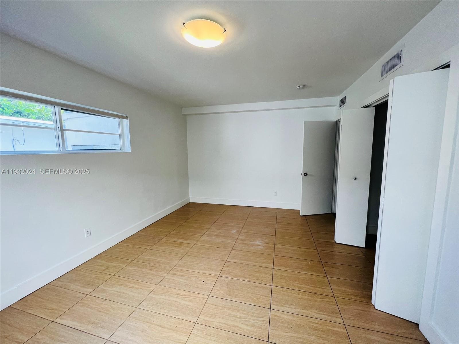 OCEANSIDE SEC ISLE OF NOR · #941 in Miami Beach - Photo 14