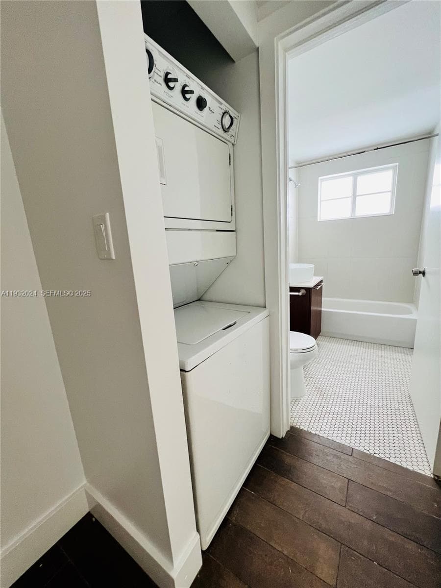 OCEANSIDE SEC ISLE OF NOR · #941 in Miami Beach - Photo 19
