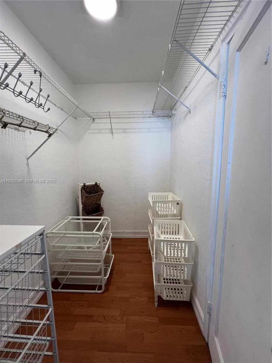 THE DOVE CONDO · #9 in Miami Beach - Photo 9