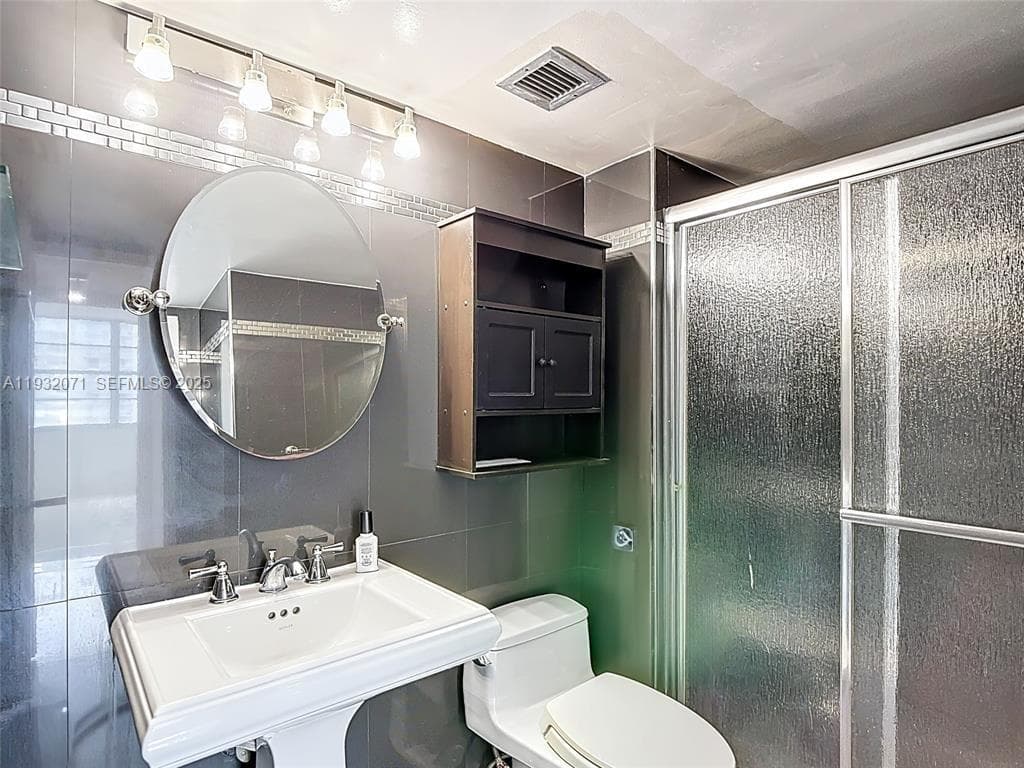ADMIRALS PORT · #1504W in Aventura - Photo 42