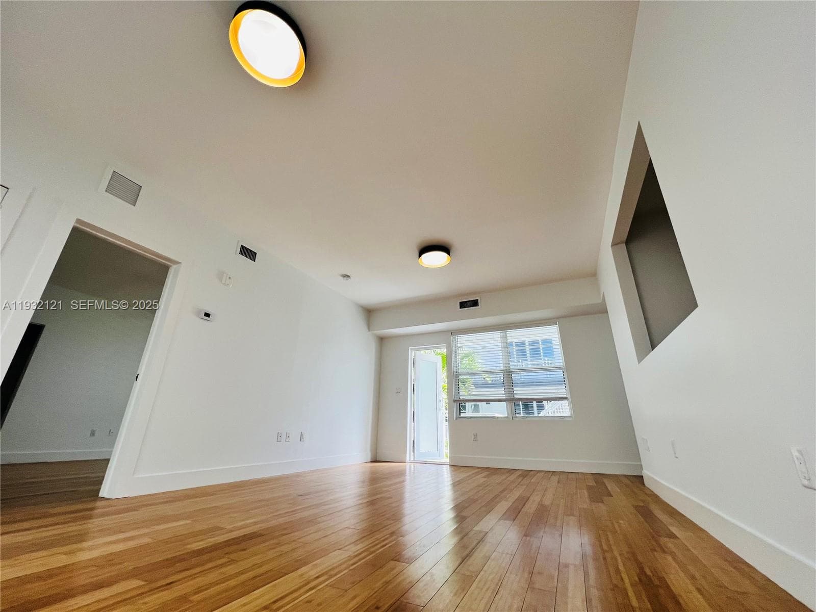OCEANSIDE SEC ISLE OF NOR · #901 in Miami Beach - Photo 3