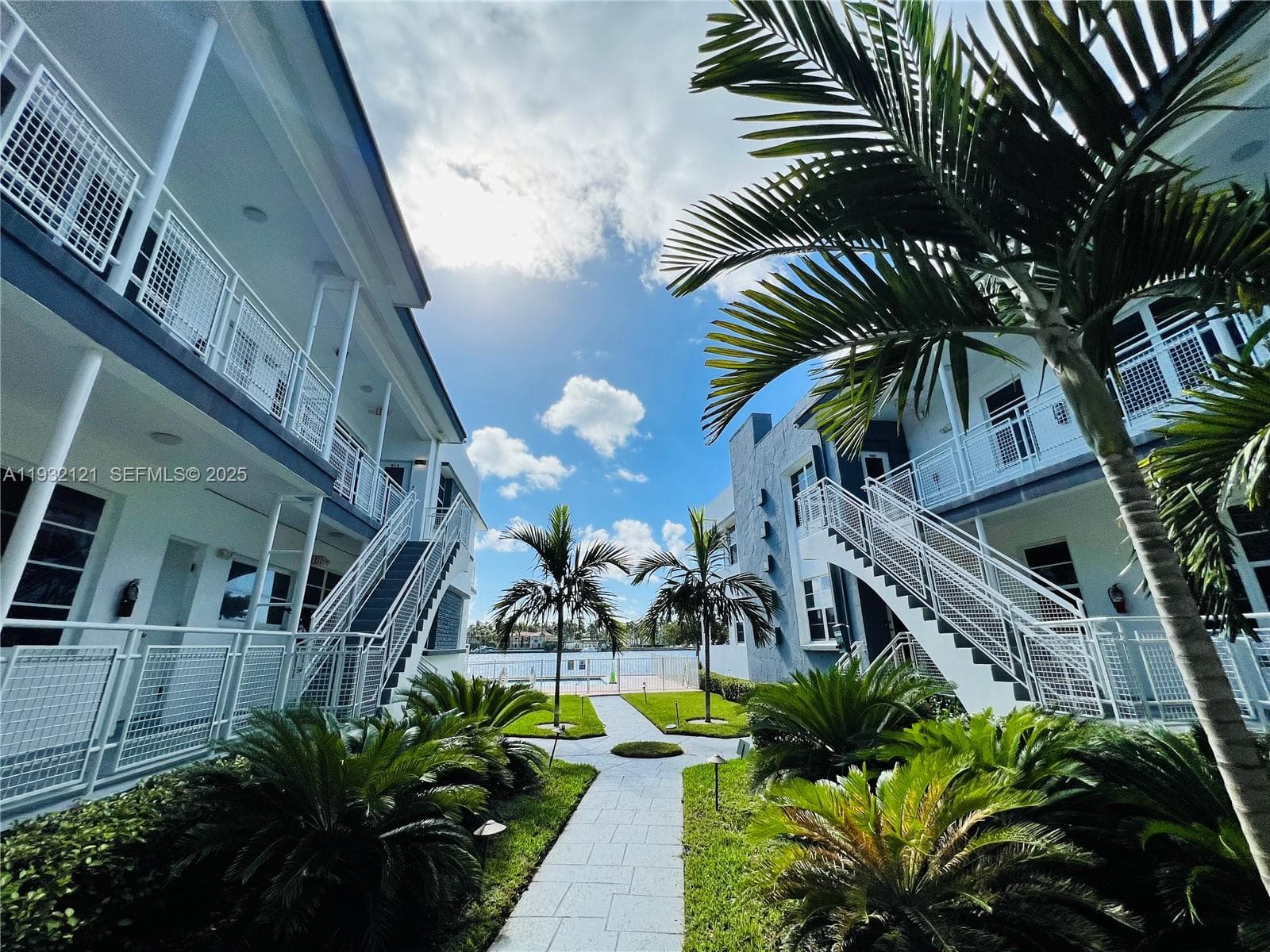 OCEANSIDE SEC ISLE OF NOR · #901 in Miami Beach - Photo 20