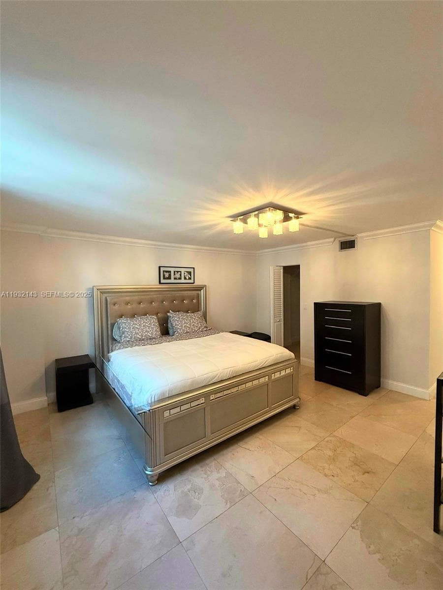 PRINCE GEORGE · #7B in Hallandale Beach - Photo 29