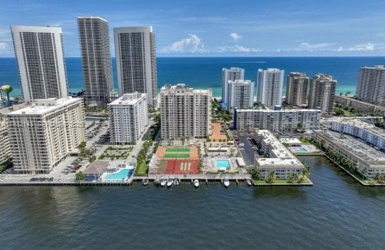 PRINCE GEORGE · #7B in Hallandale Beach - Photo 8
