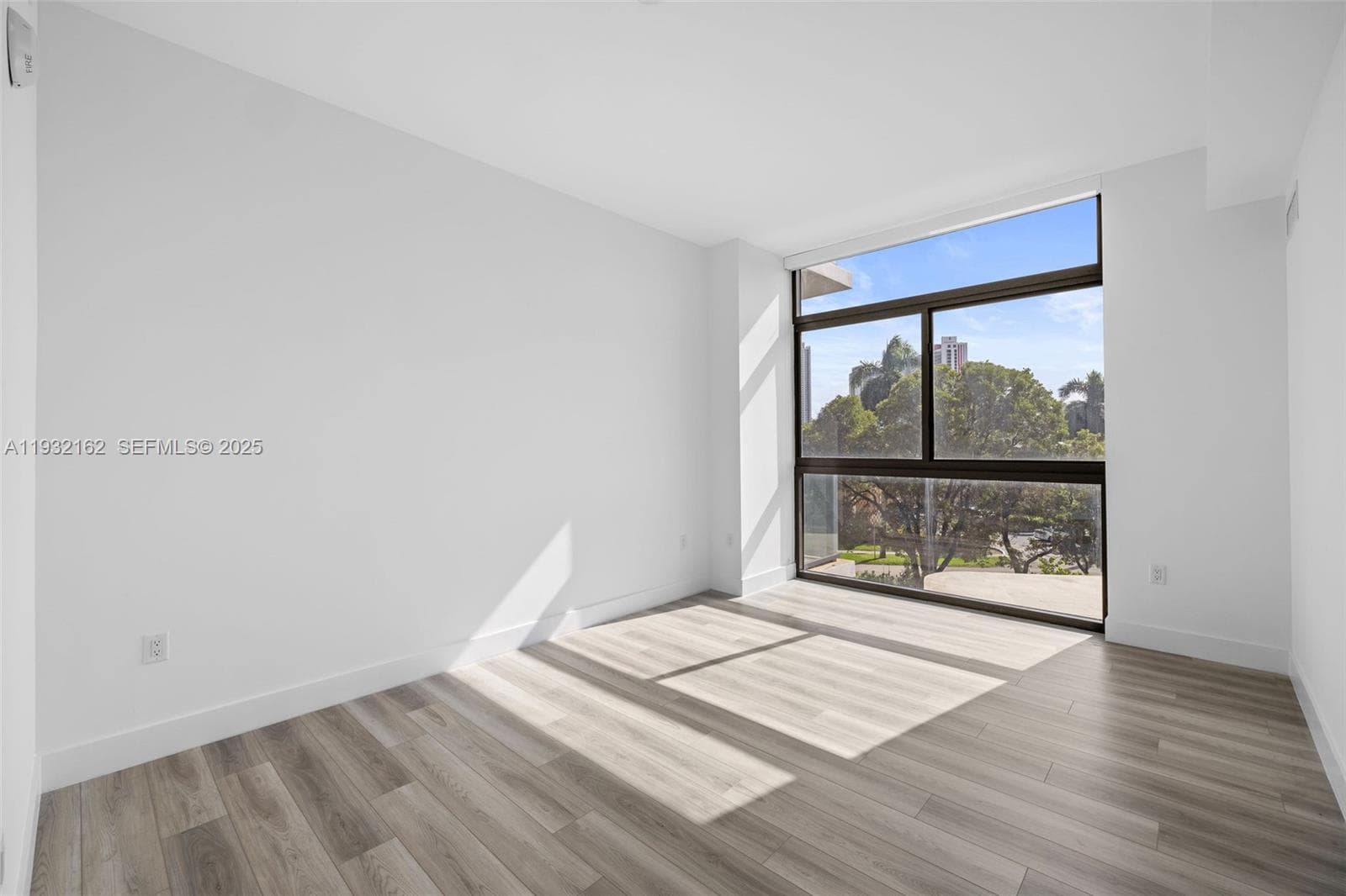 Mondrian Hallandale · #0508 in Hallandale Beach - Photo 18