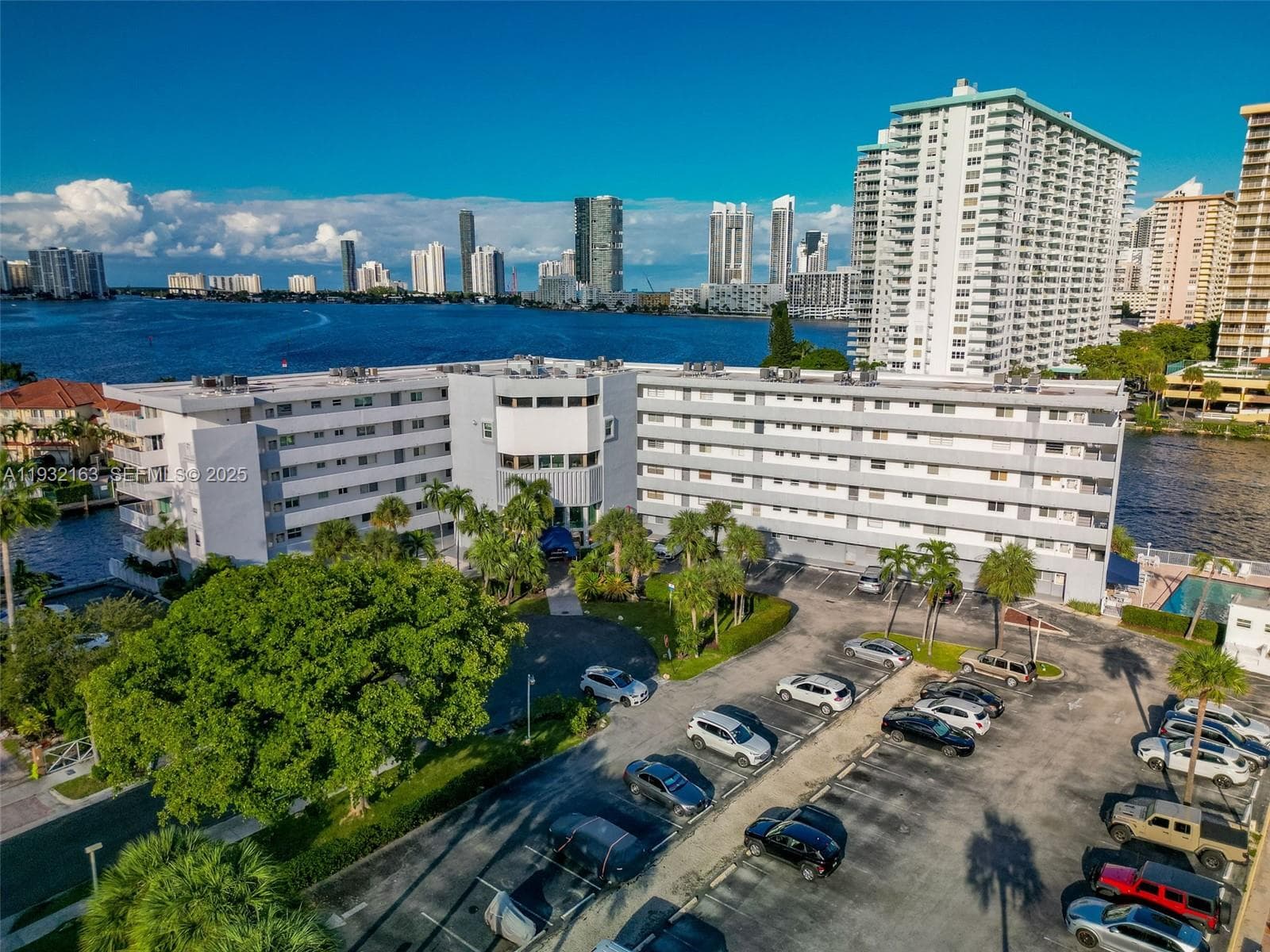 EDEN POINT NORTH CONDO · #602 in North Miami Beach - Photo 32