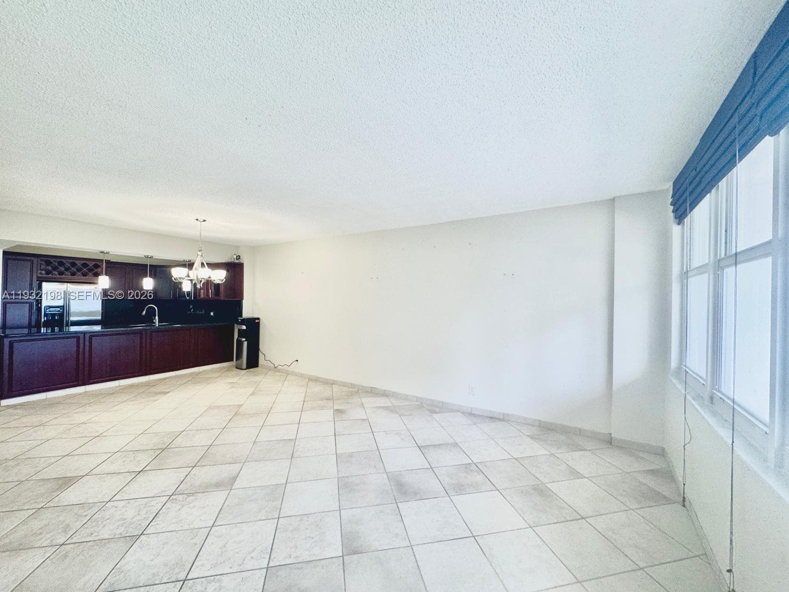SEA AIR TOWERS CONDO · #508 in Hollywood - Photo 4