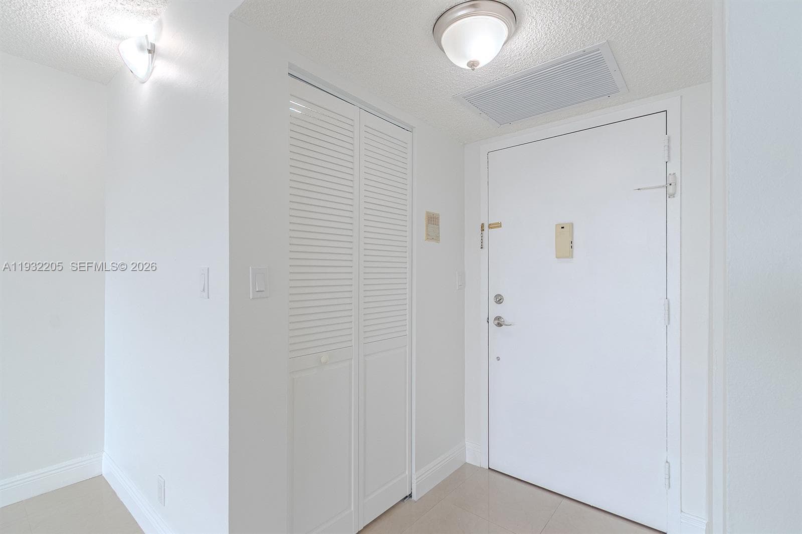 OCEANVIEW PARK CONDO · #301 in Hallandale Beach - Photo 10
