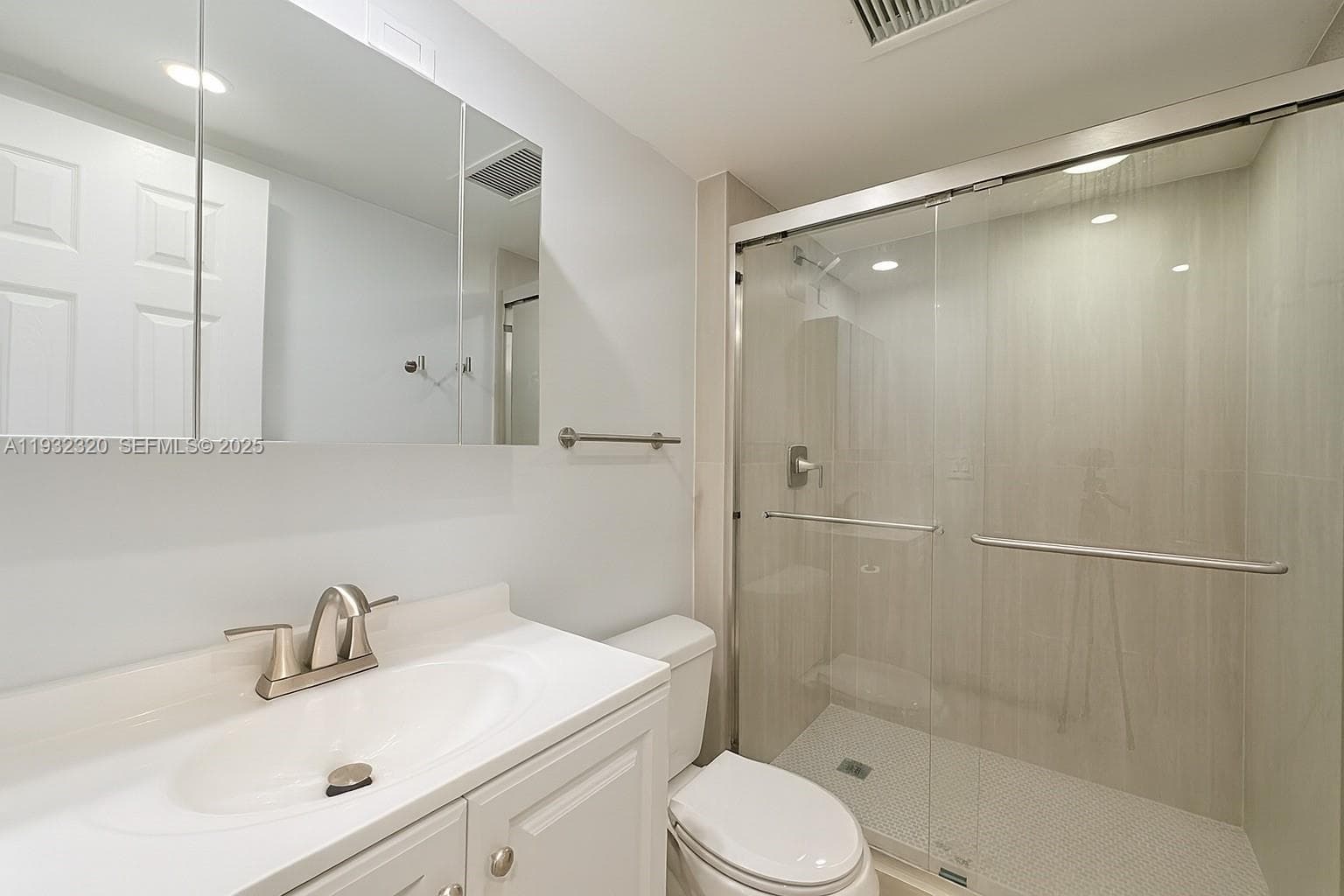 BISCAYA IV CONDO · #115 in Aventura - Photo 7