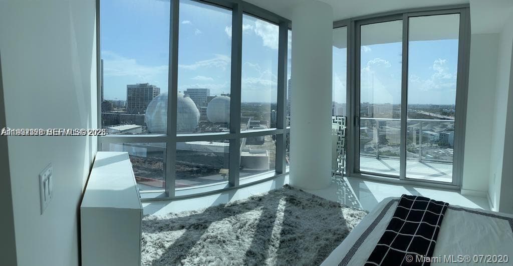 Paramount Miami Worldcenter · #1402 in Miami - Photo 32