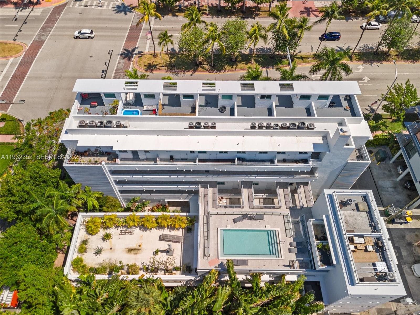 MERIDIAN 5 CONDO · #19 in Miami Beach - Photo 31