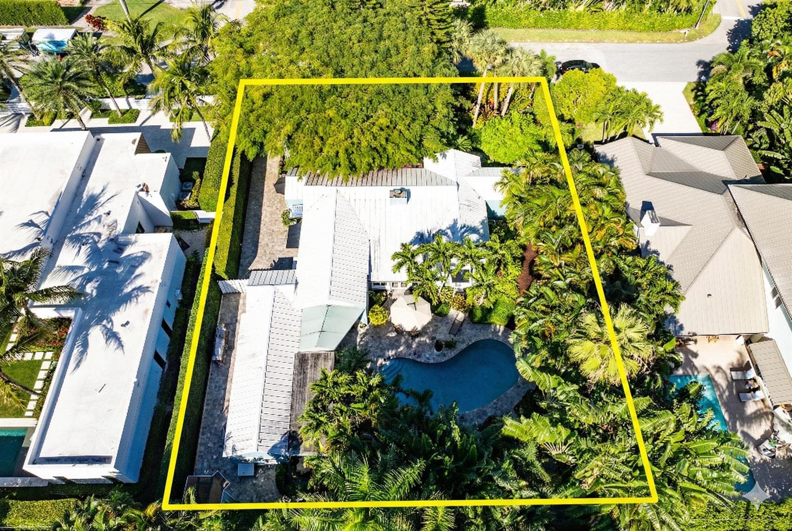 802 NE 2nd St - Outlined