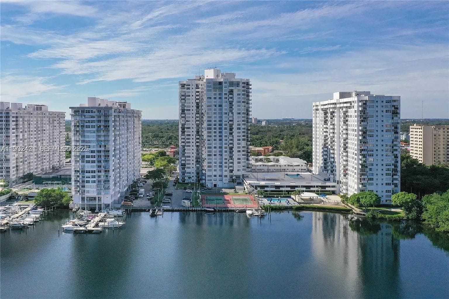 - · #1805 in Aventura - Photo 2