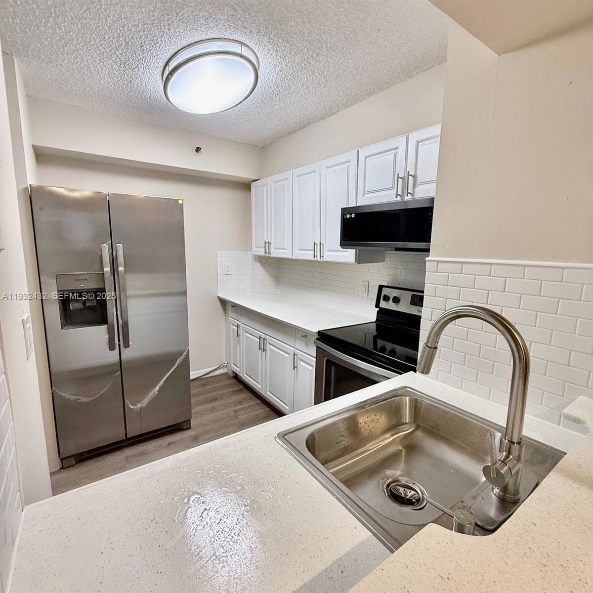 RIOPLAZA CONDOMINIUM SOUT · #403 in Miami - Photo 8