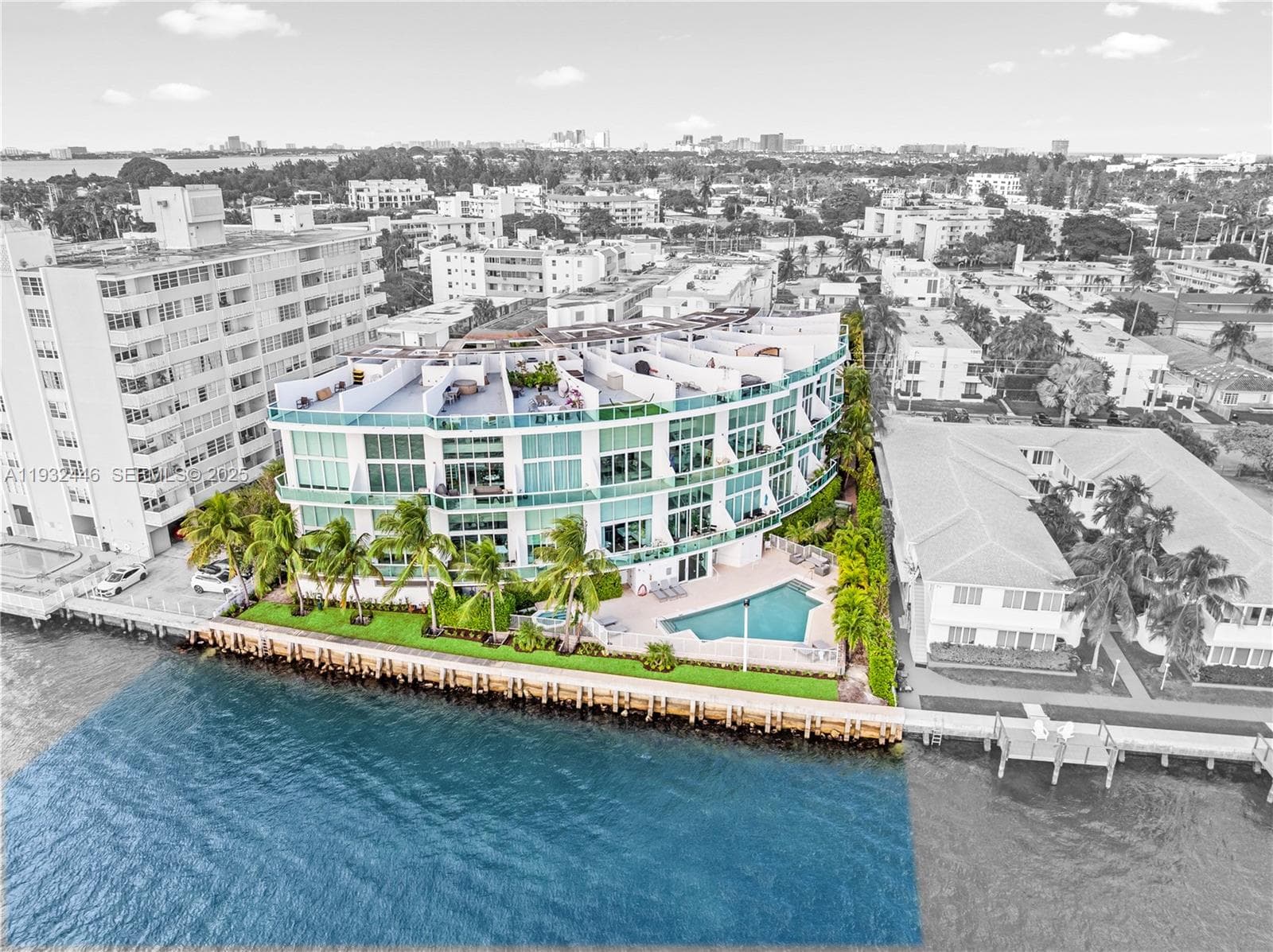 BAY VIEW LOFTS CONDO · #204 in Miami Beach - Photo 32