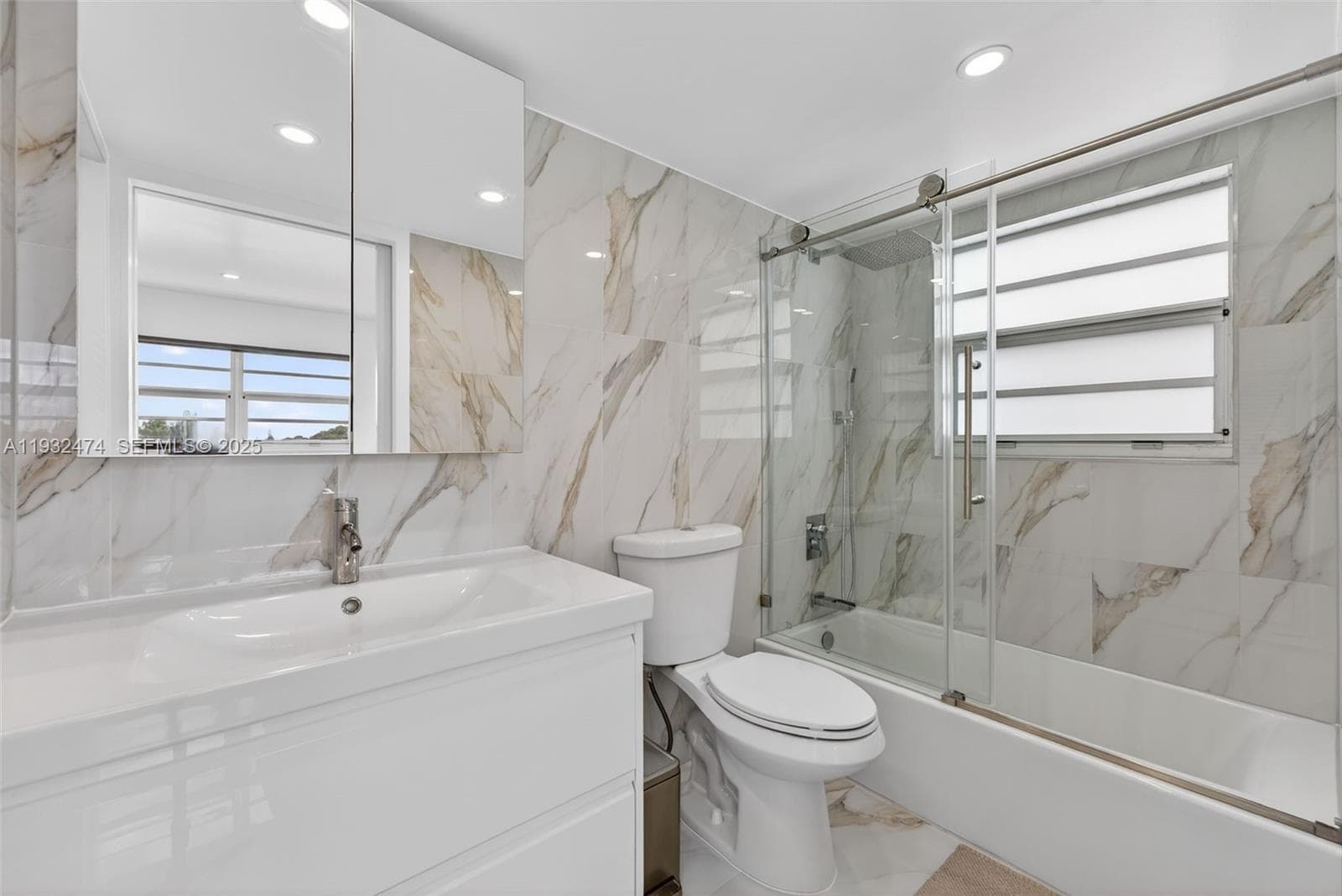BYRON WATERVIEW CONDO · #401 in Miami Beach - Photo 12