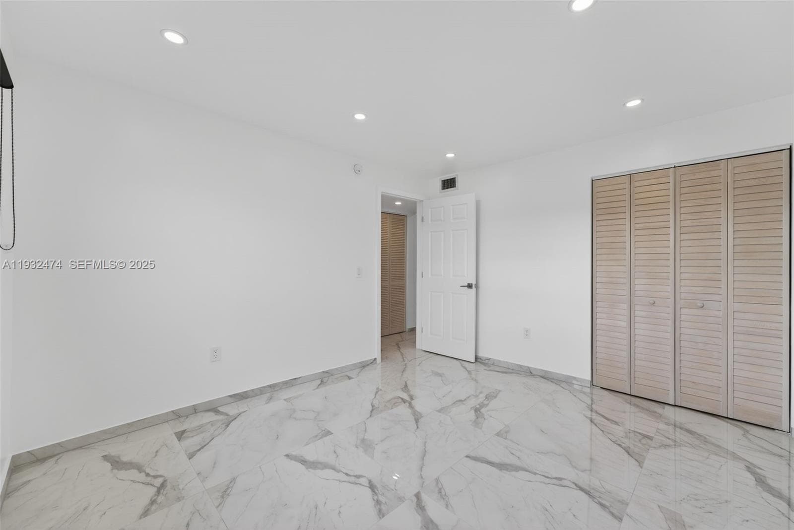 BYRON WATERVIEW CONDO · #401 in Miami Beach - Photo 9