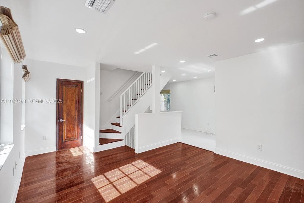 HARRIET COURT CONDO · #2C in Miami Beach - Photo 1
