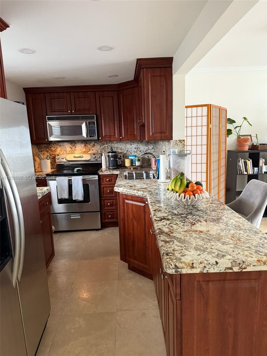 BAYVIEW PONT SOUTH CONDO · #207 in North Miami Beach - Photo 2