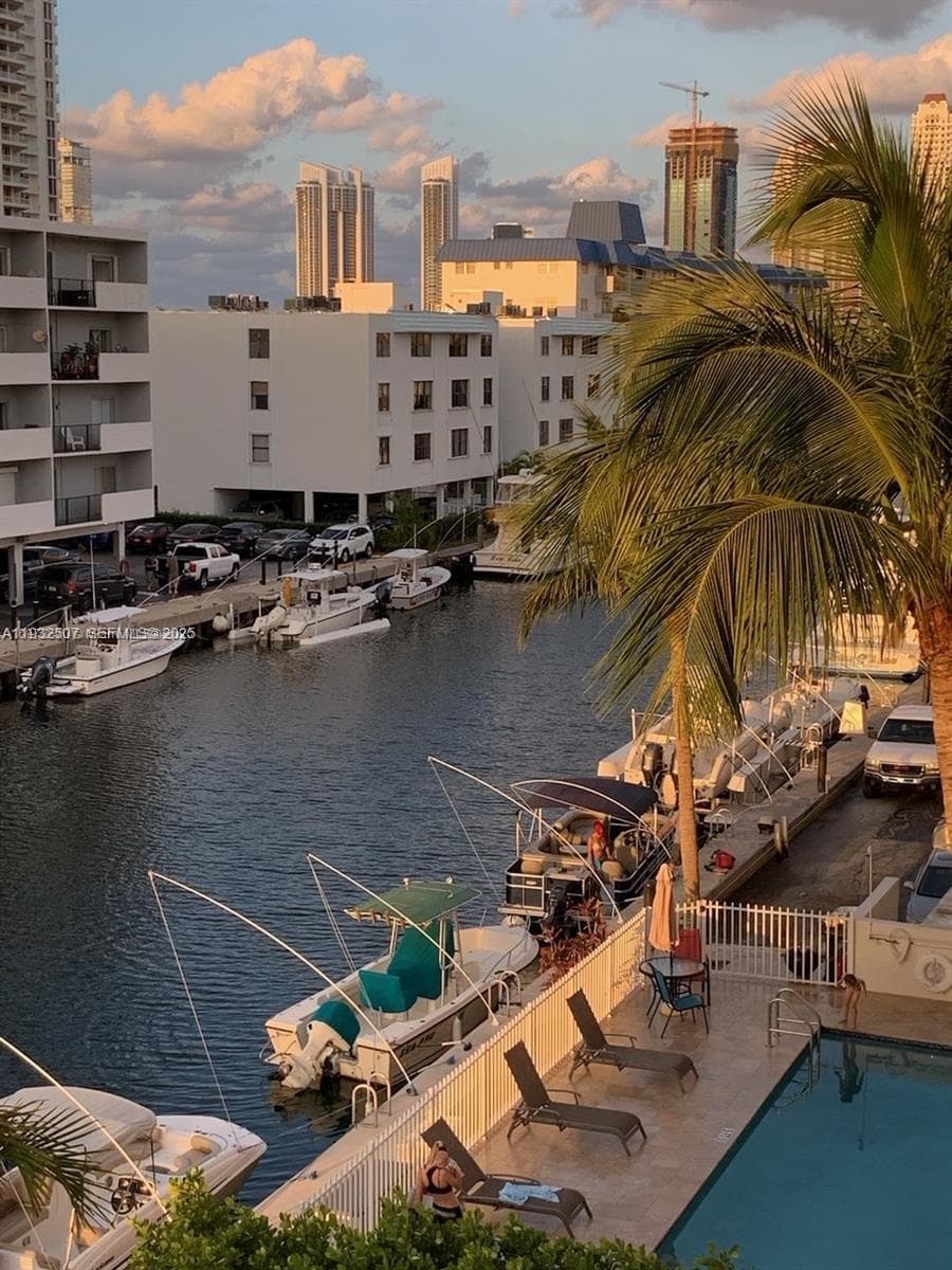 BAYVIEW PONT SOUTH CONDO · #207 in North Miami Beach - Photo 1