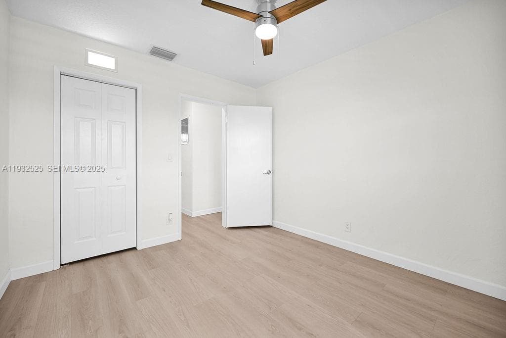 CRYSTAL COURT MANOR NO 5 · #3B in Hollywood - Photo 13