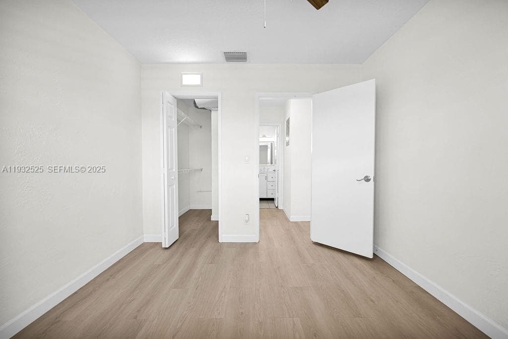 CRYSTAL COURT MANOR NO 5 · #3B in Hollywood - Photo 11