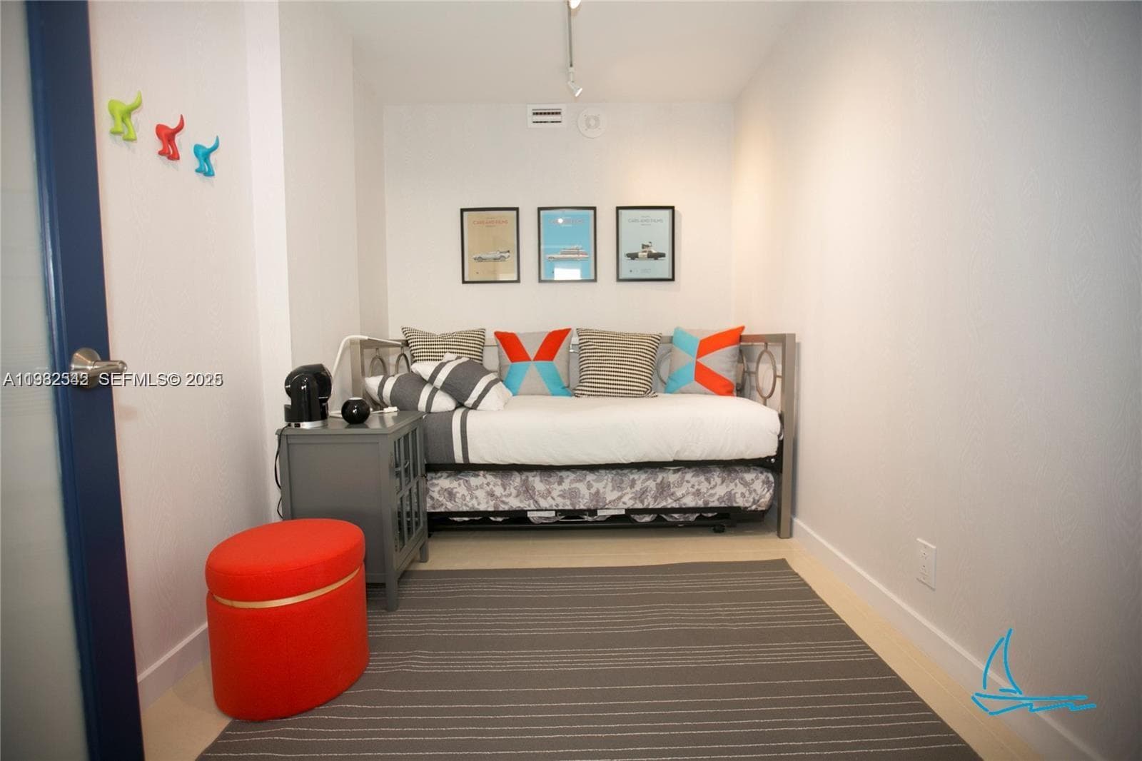 CHAMPLAIN TOWERS NORTH · #805 in Surfside - Photo 17