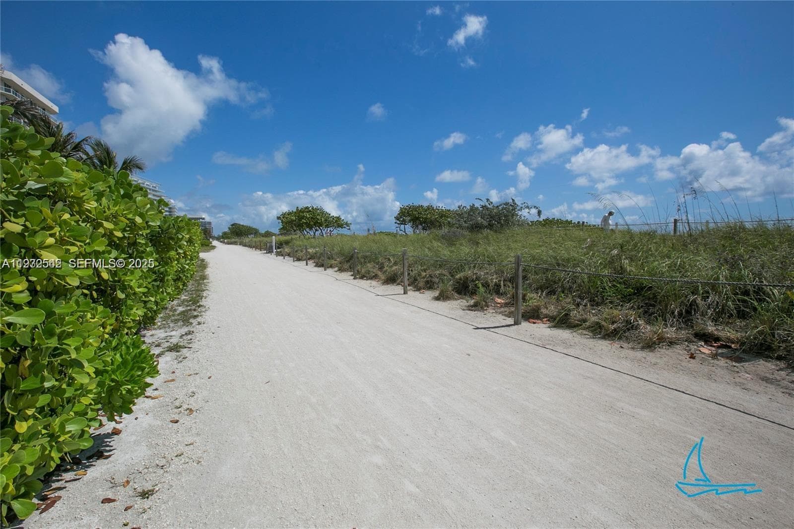 CHAMPLAIN TOWERS NORTH · #805 in Surfside - Photo 26