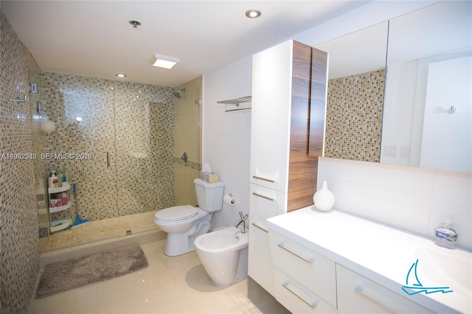CHAMPLAIN TOWERS NORTH · #805 in Surfside - Photo 10