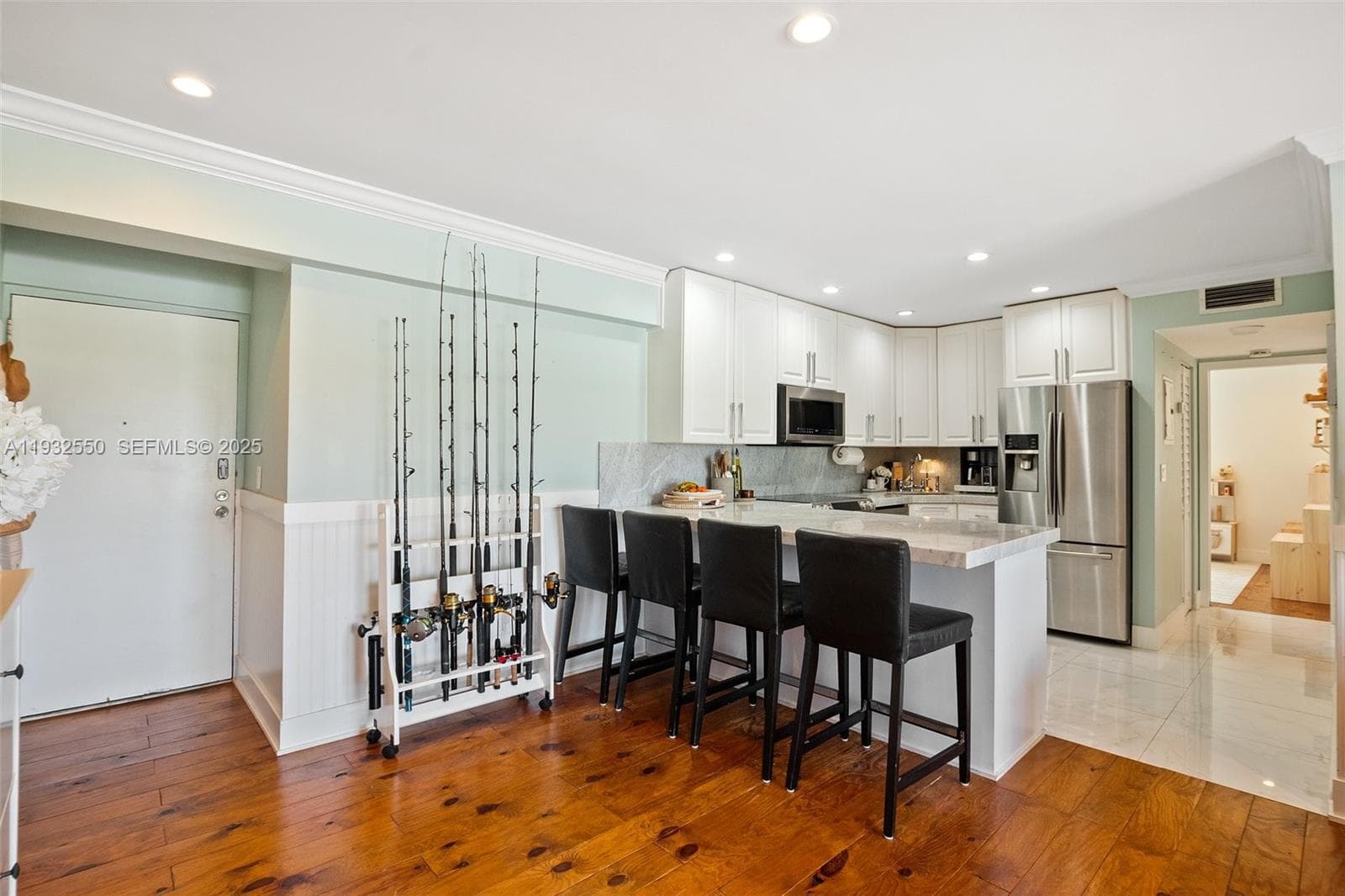 DOLPHIN CONDO · #506 in North Miami Beach - Photo 11