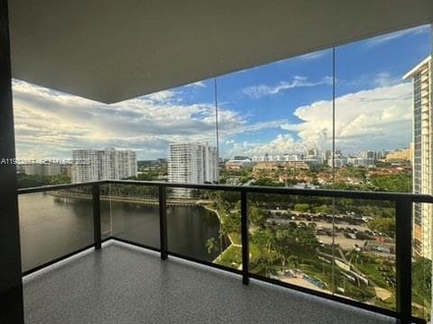 Biscayne Cove · #1714 in Aventura - Photo 26