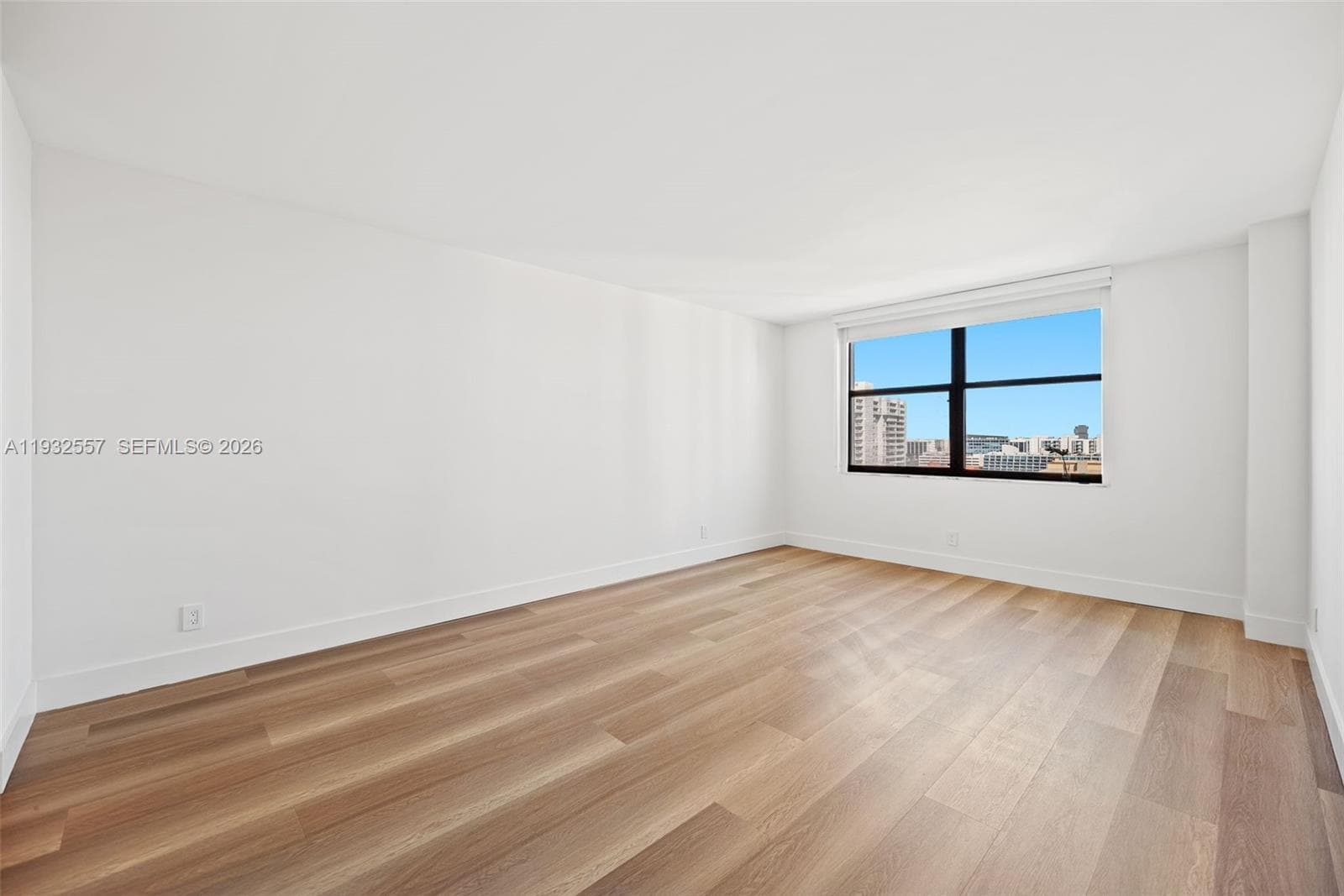 Biscayne Cove · #1714 in Aventura - Photo 18
