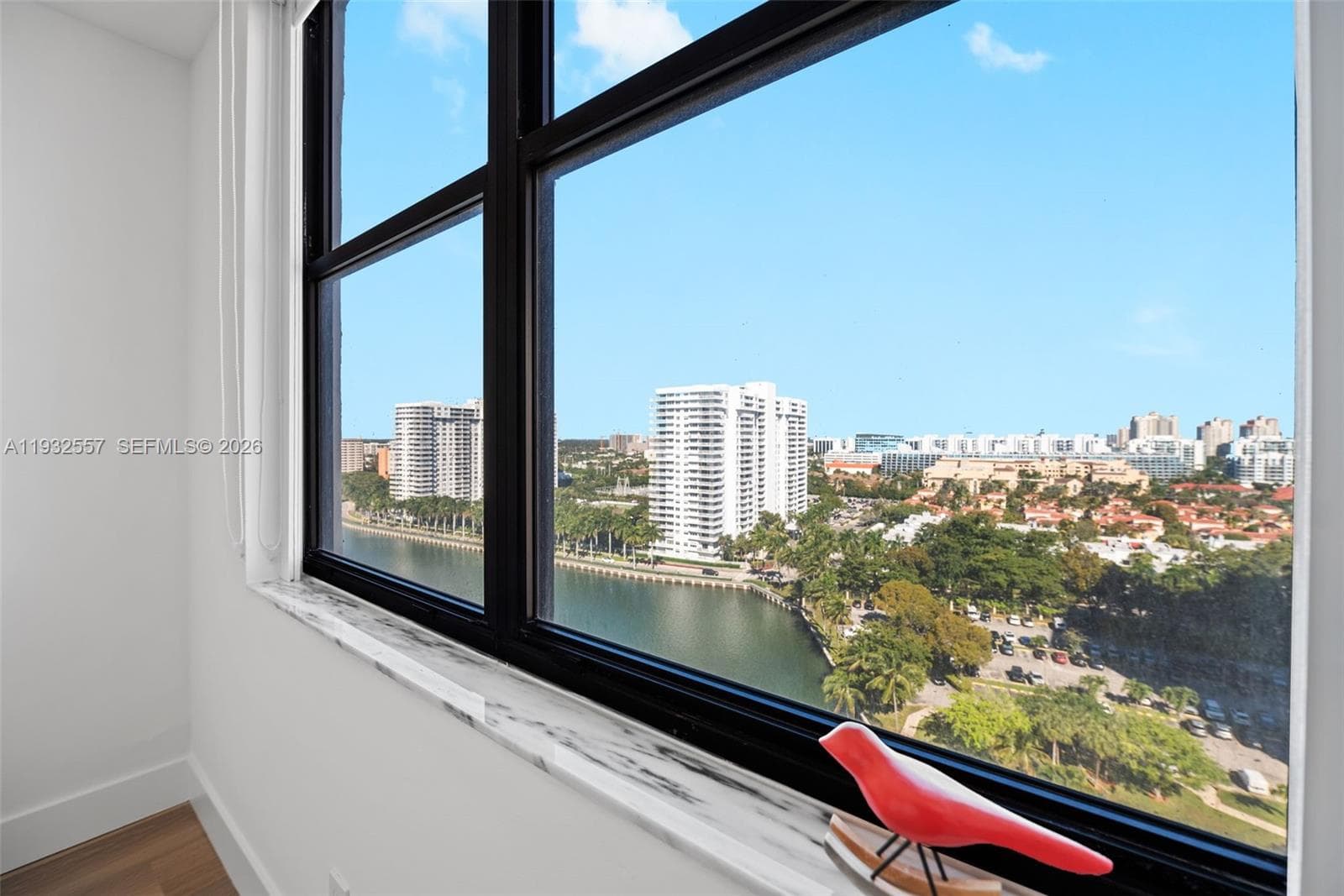 Biscayne Cove · #1714 in Aventura - Photo 25