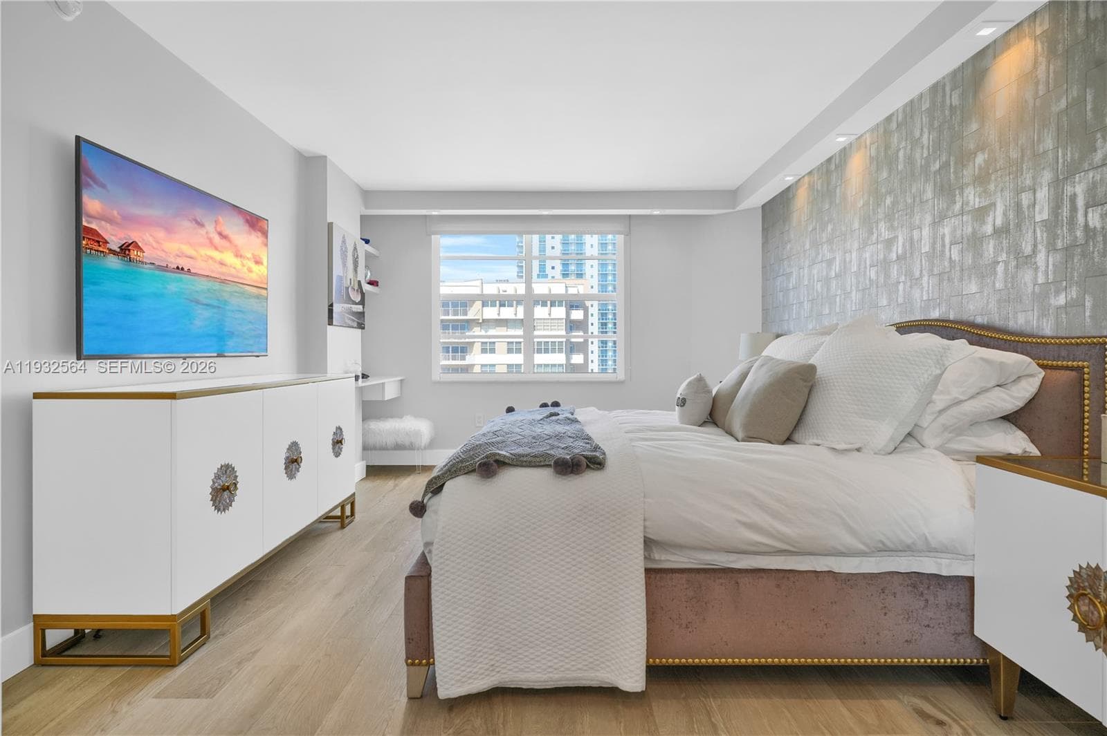 Hemispheres Condo · #17F in Hallandale Beach - Photo 15